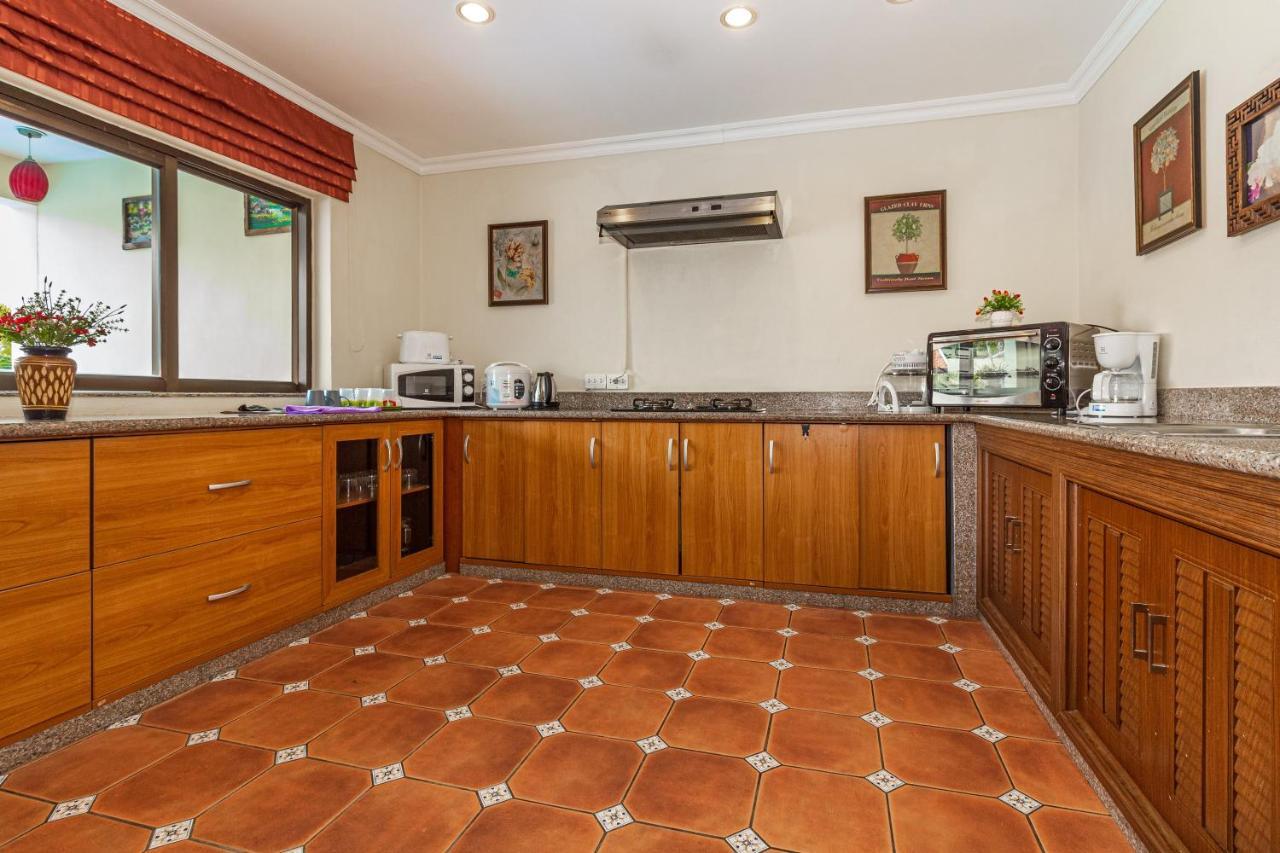 VIEWBOR VILLA - PATTAYA HOLIDAY HOUSE WALKING STREET 4 bedrooms Buitenkant foto